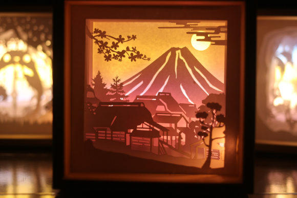 Illuminating Tradition: The Strategic Rise of the 128 Fujisan Japan 3D Paper Lightbox